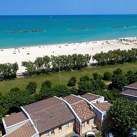 Hotel Casabianca Marina Palmense